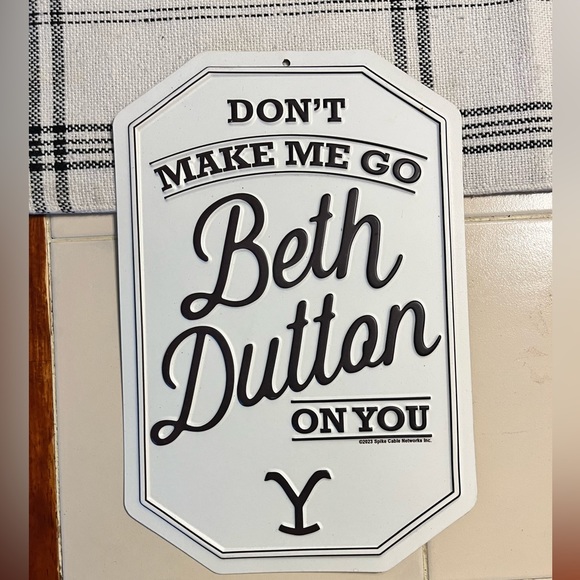 Hobby Lobby Other - 2/$20 Hobby lobby metal sign